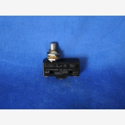 Omron Z-15GQ-B limit switch 